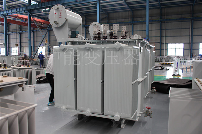 神池S13-4000KVA油浸式变压器